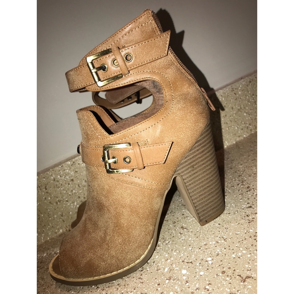 Guess booties